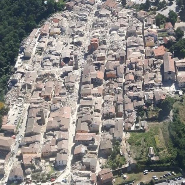 Aerial photo of Amatrice shows scale of damage