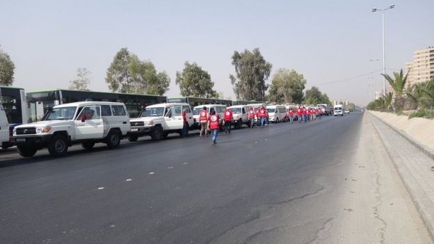 Syrian Red Crescent convoy on the entrance to Darayya