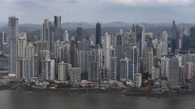 La ciudad de Panamá dio nombre al país.