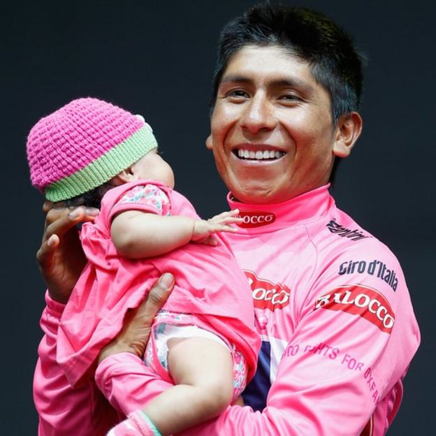 Nairo Quintana con su hija