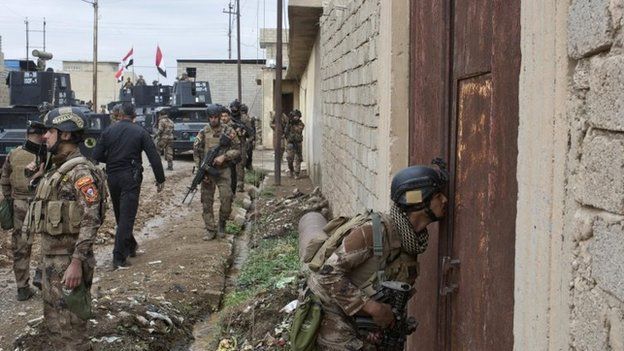 نیروهای عراقی در حومه موصل
