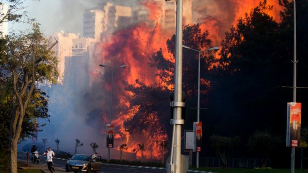 Residents flee fire in Haifa