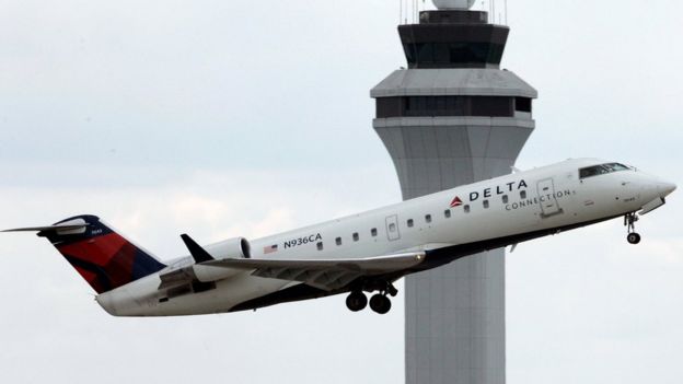Avión de Delta