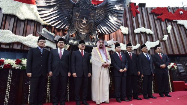 الملك سلمان في إندونيسيا
