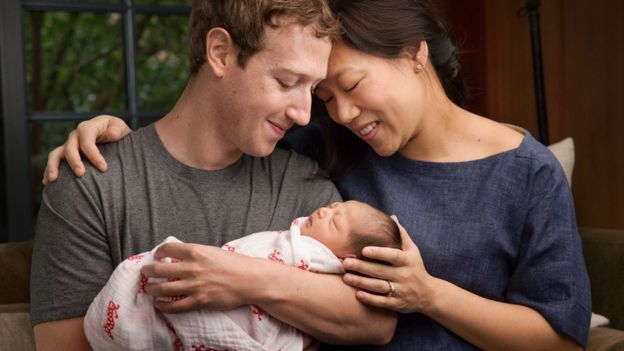 Facebook co-fondateur Mark Zuckerberg avec sa femme Priscilla et sa fille Max