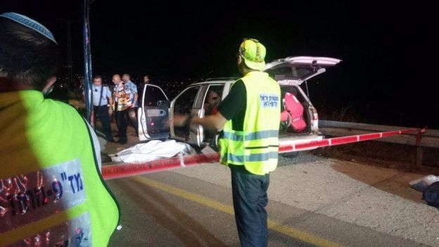 Scene of shooting of Israeli couple in West Bank (01/10/15)