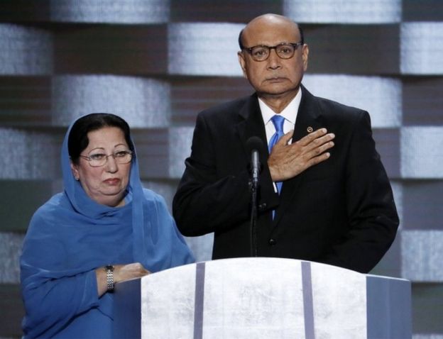 Bw Trump alishutumiwa kwa aliyoyasema kuhusu Khizr Khan, babake mwanajeshi wa Marekani Kapteni Humayun S. M. Khan, na mkewe Ghazala