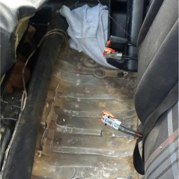 Car's false back seat (pic: Spanish Civil Guard)