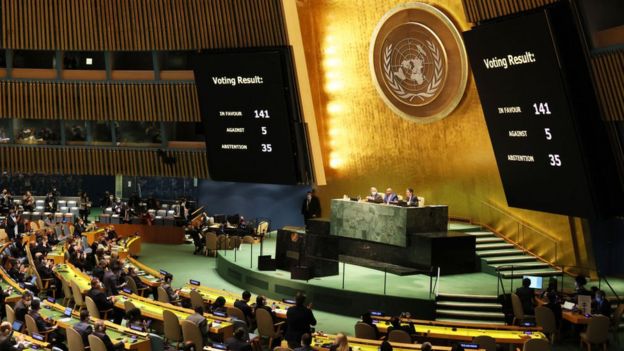 Rusia y Ucrania la Asamblea General de la ONU aprueba una resolución