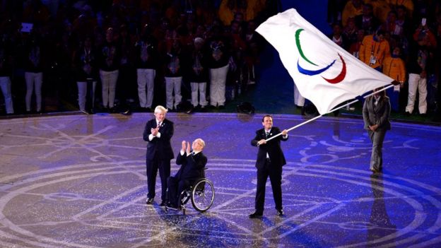 Cerimônia de transferência da Paralimpíada de Londres ao Rio, em 2012
