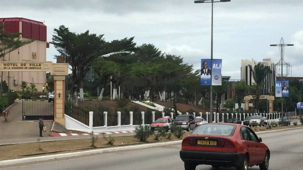 Libreville, la capitale gabonaise, est calme, presque déserte.