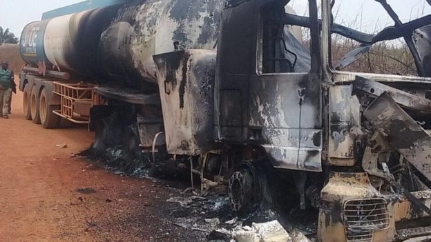 Malori hayo yalichomwa moto na madereva wake kutekwa nyara