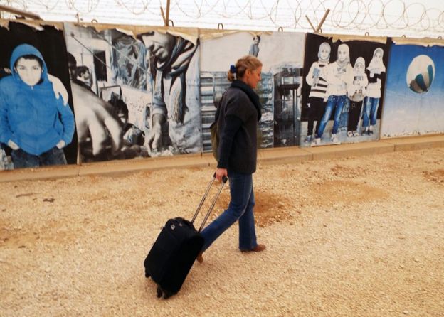 Amy Peake going into Zaatari refugee camp