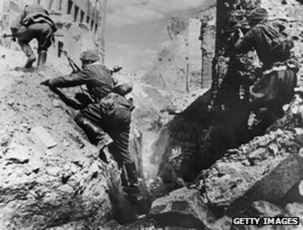 Remembering The Horrors Of Stalingrad Bbc News