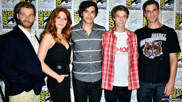 Mike Vogel, Rachelle Lefevre, Alexander Koch, Colin Ford and Eddie Cahill