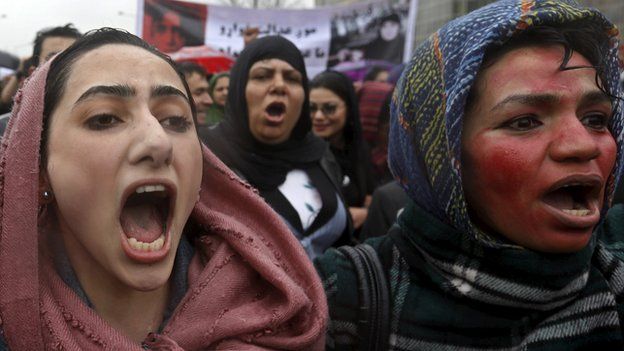 Members of civil society organizations chant slogans during a protest to condemn the killing of Farkhunda