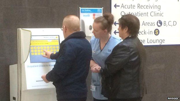 The first outpatients have gone through self checking in at the new hospital