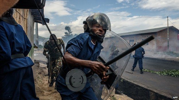 Police clash with anti-president protesters in Bujumbura, 13 May