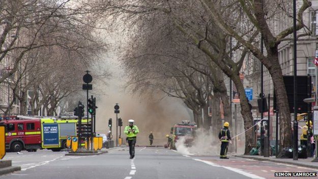 Holborn electrical fire causes mass evacuation - BBC News