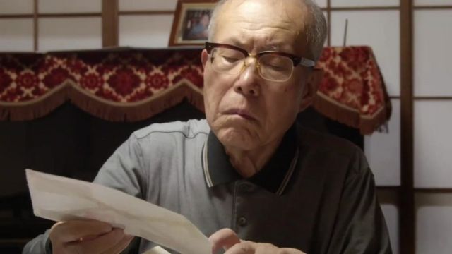 Atomic Bomb Survivor Honours US POWs - BBC News