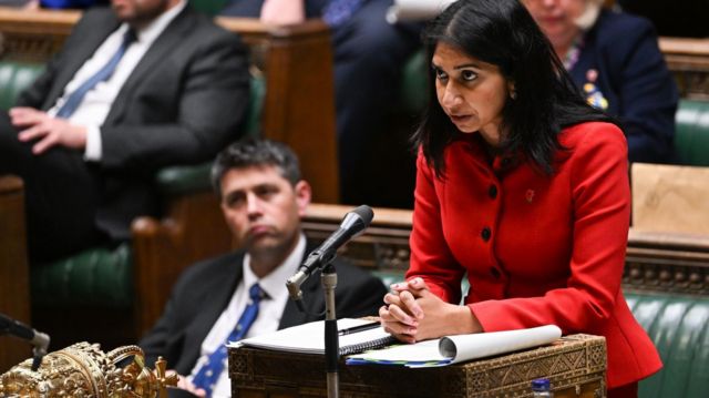 سويلا بريفمان في البرلمان