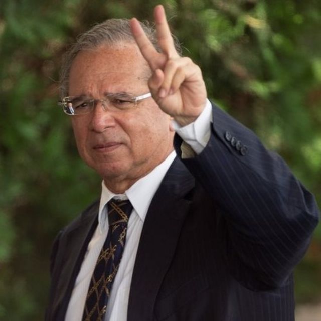 Não quis constranger Paulo Guedes A primeira entrevista de Joaquim