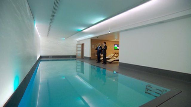 Inside an expensive London flat for sale