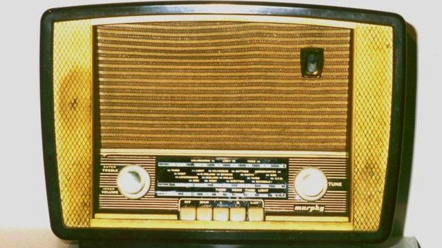 Old fashioned wireless radio