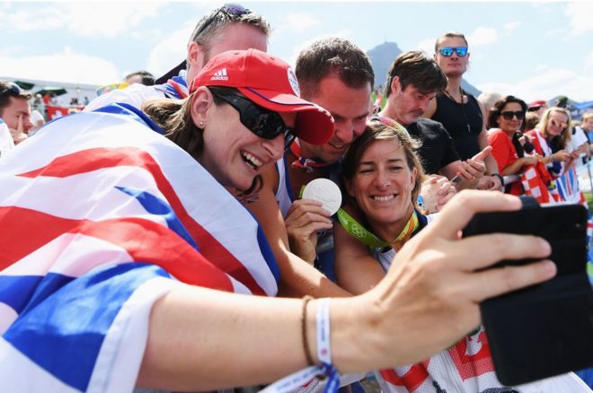 Katherine Grainger and supporters