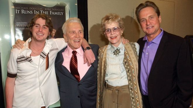 File photo: Diana Douglas (second right), Kirk Douglas (second left), Michael Douglas (right) and Cameron Douglas (left) attend a screening of It Runs in the Family in Los Angeles, 7 April 2003