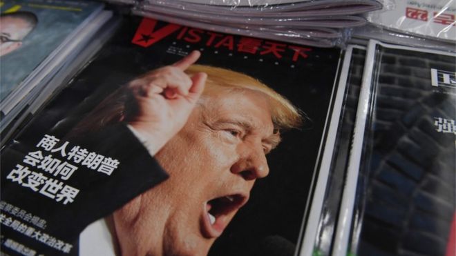 12月12日，北京一处书报亭，一本杂志上关于特朗普的封面报道。