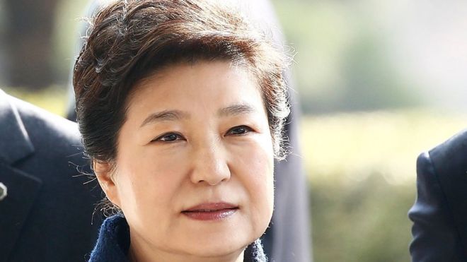 South Korea seeks arrest of ex-president 