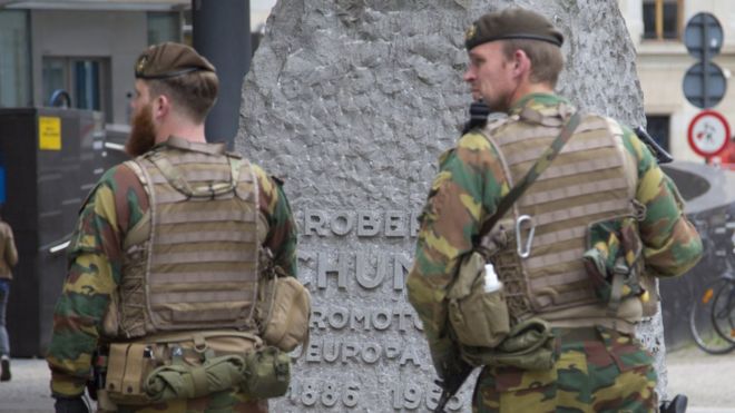 Army patrol outside EU headquarters in Brussels - 22 July