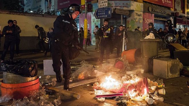 资料图片：旺角冲突现场