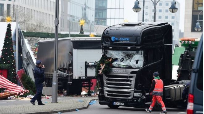 A truck that crashed into a Christmas market near the Kaiser-Wilhelm-Gedaechtniskirche (Kaiser Wilhelm Memorial Church) in Berlin is pictured on 20 December 2016.