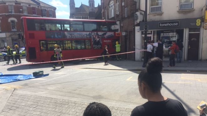 Bus crash in Harlesden