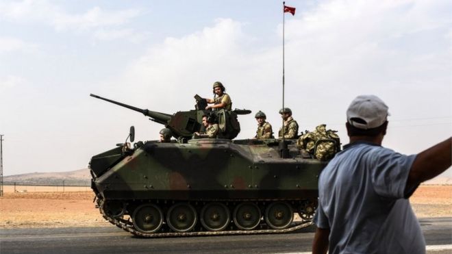 Turkish tank en route to Syria (26/08/16)