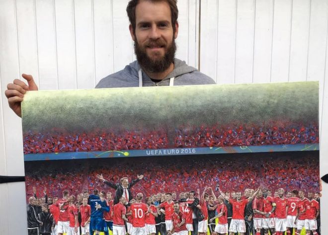 Owain Fon Williams' painting Together Stronger
