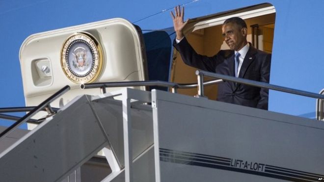 US President Barack Obama at Nairobi airport