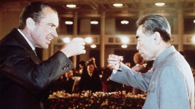 president richard nixon visits china cold war