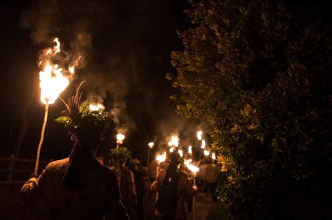 லியோமின்ஸ்டர் மோரிஸ் குழு உறுப்பினர்கள்