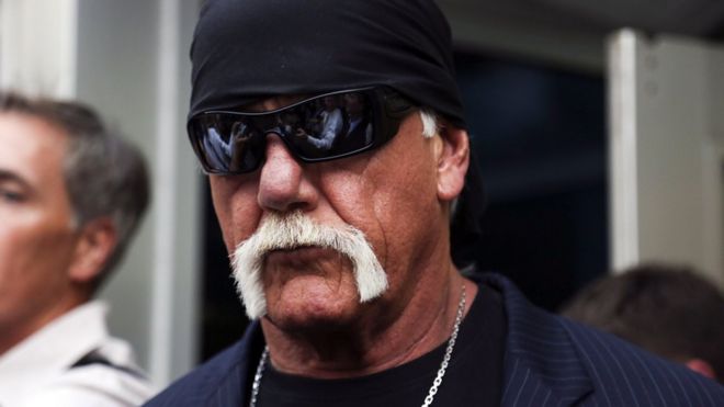 Hulk Hogan arrives at court in Florida