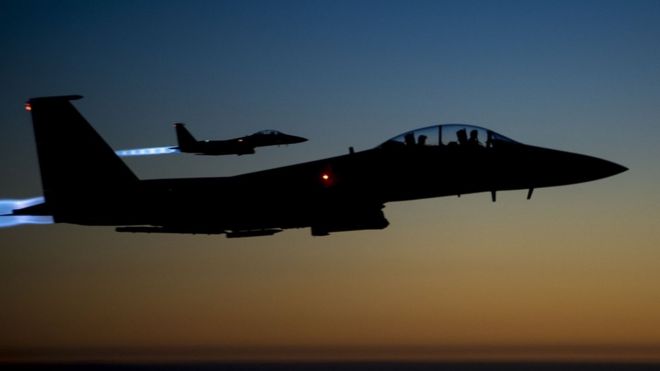 US Air Force F-15E Strike Eagles flying over northern Iraq on 23 September 2014 after conducting air strikes in Syria