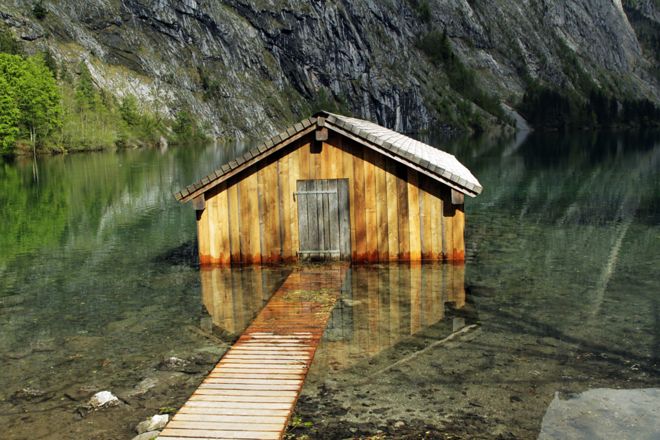 Boathouse στην Obersee στη Βαυαρία, Γερμανία