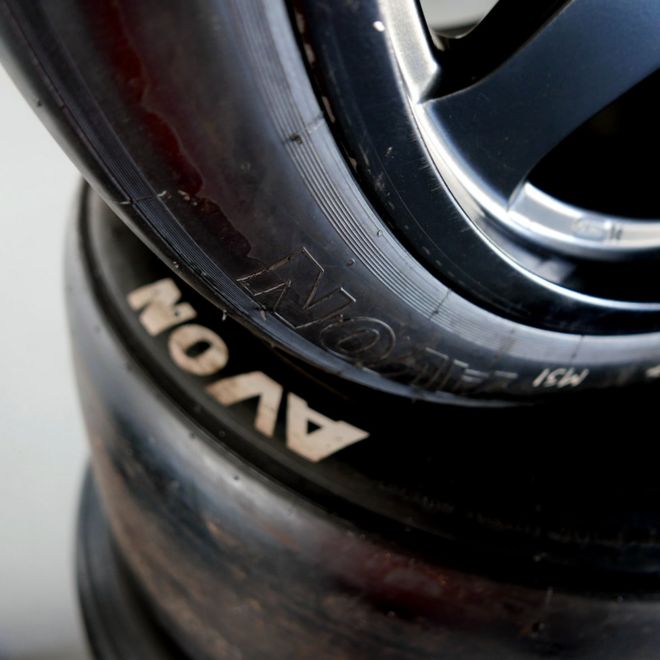 Avon ελαστικών