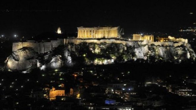 هضبة أكروبوليس في العاصمة اليونانية أثينا