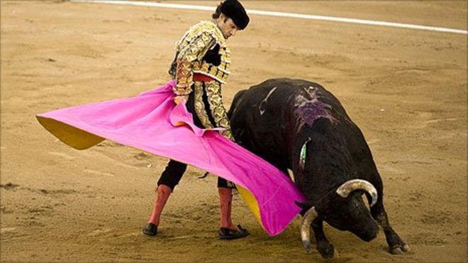 Barcelona's last bullfight bbc news Naciente sol inspiration