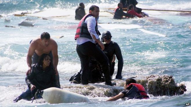 Eritrean being rescued in the coast off Greece 20 April 2015