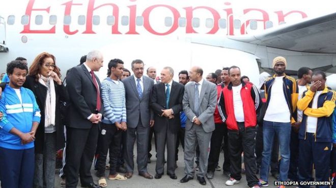 Ethiopian officials welcoming back group of Ethioipians