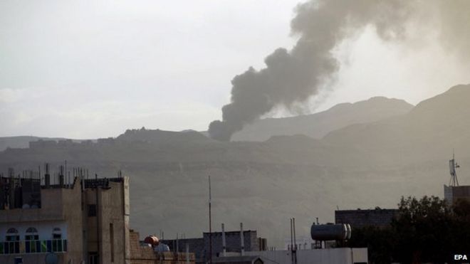 A black pall of smoke rises from an alleged weapons storage depot at a military camp of Houthi rebels following an airstrike of the Saudi-led alliance, in Sana'a, Yemen, 06 April 2015